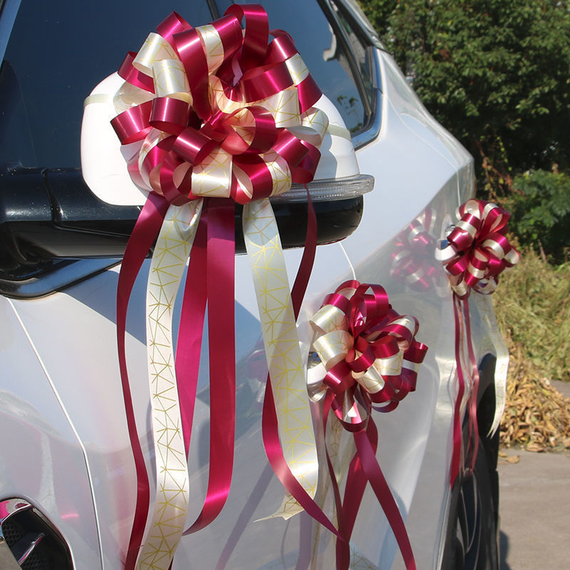 婚車(chē)裝飾大全 從蝴蝶拉花到車(chē)隊(duì)大拉花，完美婚車(chē)裝扮指南